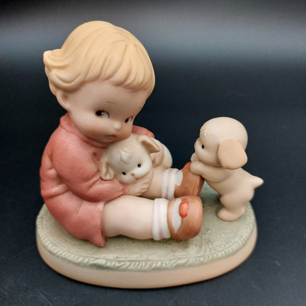 1992 Enesco Memories of Yesterday I Love My Friends Attwell Figurine Vintage
